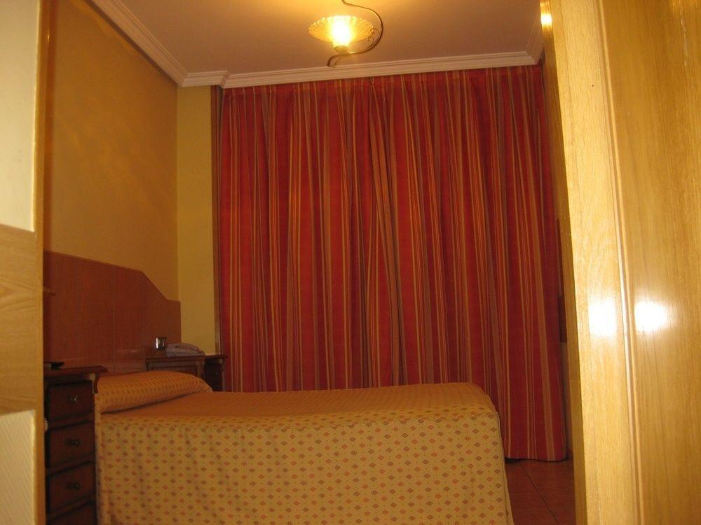 Hostal Maria Ronda مدريد المظهر الخارجي الصورة